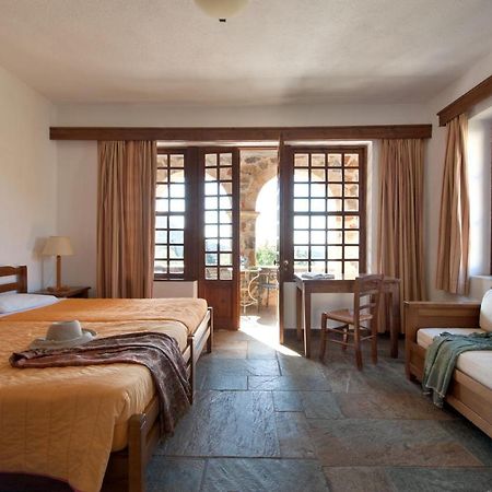 Kalamitsi Hotel 卡德哈米利 外观 照片
