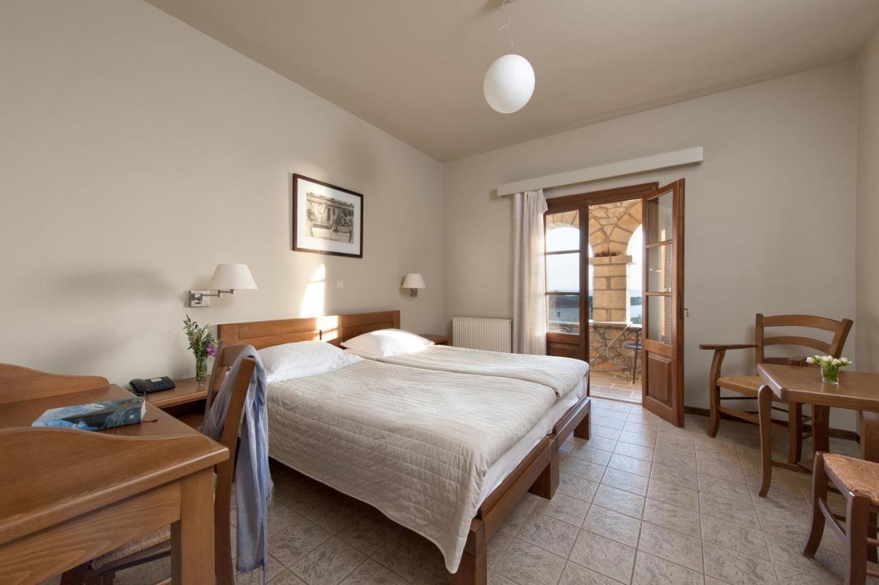 Kalamitsi Hotel 卡德哈米利 外观 照片